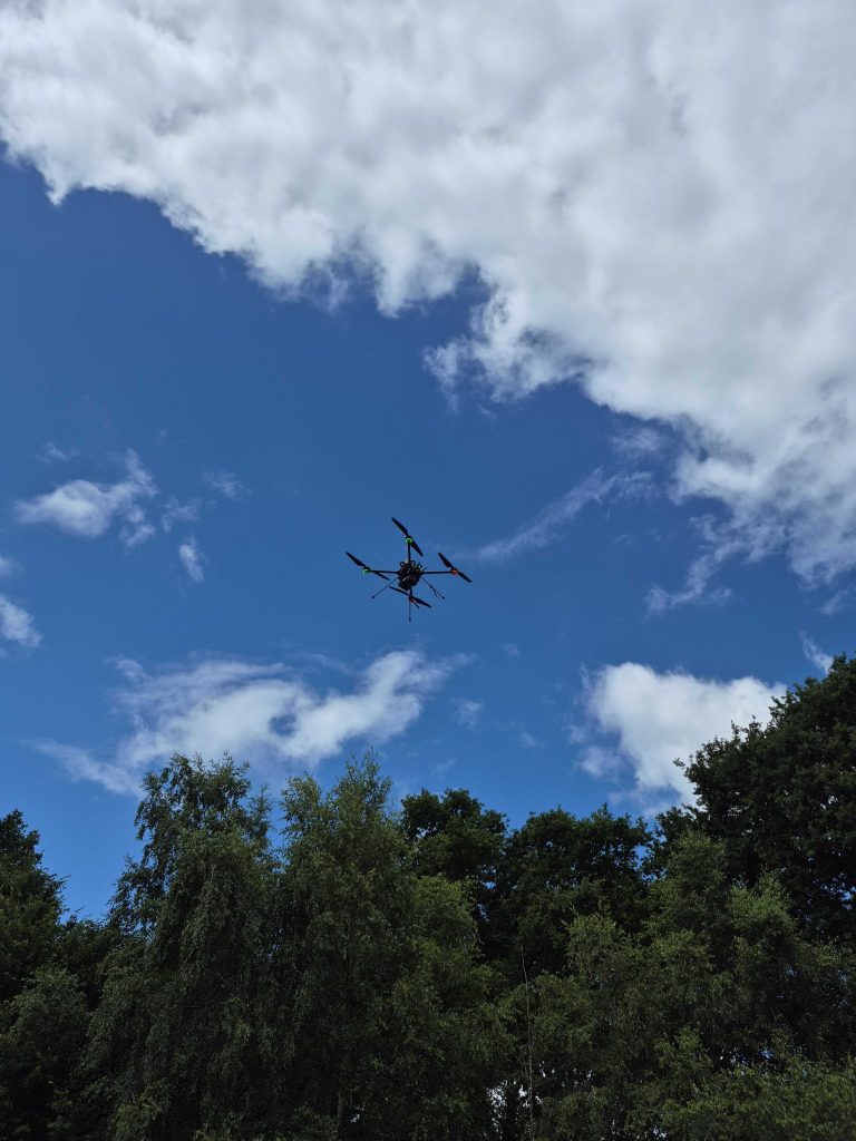 Drone modèle Tundra en vol